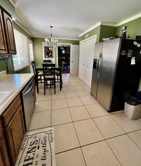 1306 Donal Dr, Flint, MI 48532 photo 11