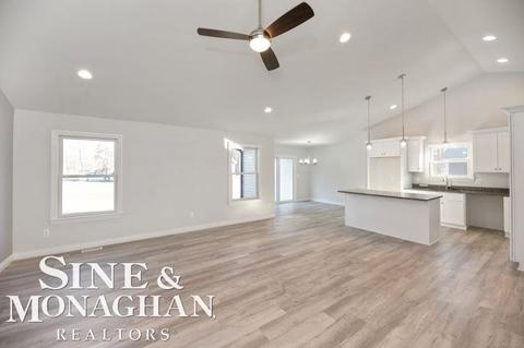 8755 Stone Rd, Algonac, MI 48001 photo 17