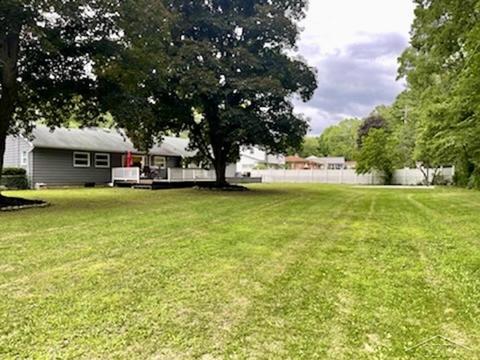 5307 Pinewood Dr, Flushing, MI 48433 photo 32