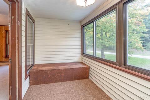 474 E Temple, Harrison, MI 48625 photo 16