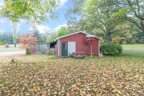474 E Temple, Harrison, MI 48625 photo 42