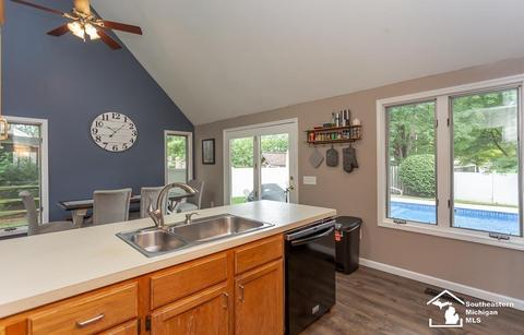 1316 Brandywine, Temperance, MI 48182 photo 21