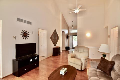 20738 Kenmare Dr, Macomb, MI 48044 photo 8