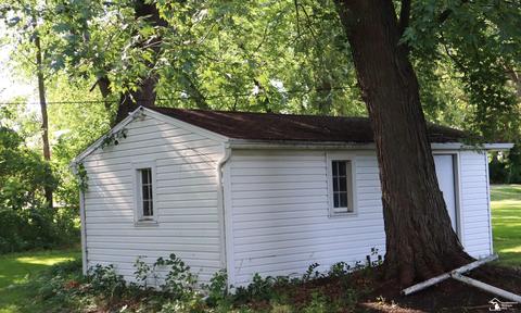 940 Fix, Monroe, MI 48162 photo 4