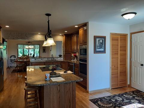 5100 E Dover, Clare, MI 48617 photo 2