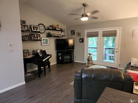 126 Burt St, Tecumseh, MI 49286 photo 5