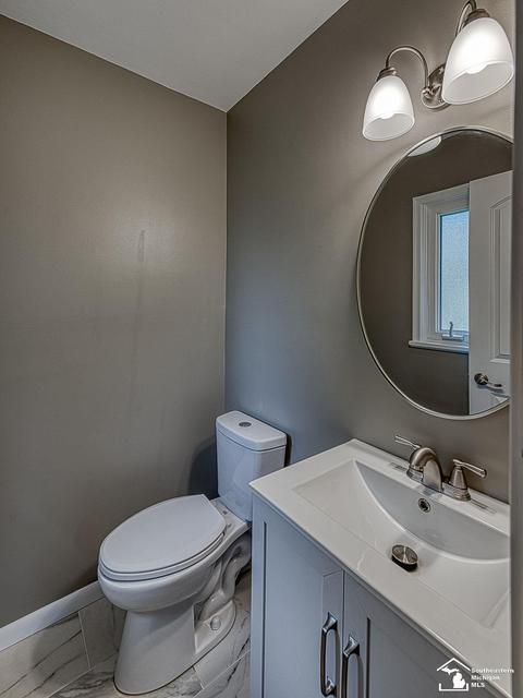 577 Augusta Dr, Monroe, MI 48161 photo 15