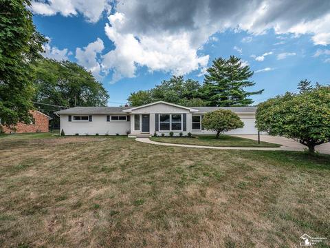 577 Augusta Dr, Monroe, MI 48161 photo 1
