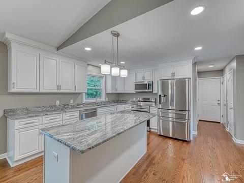 577 Augusta Dr, Monroe, MI 48161 photo 9