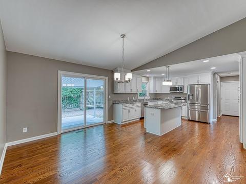 577 Augusta Dr, Monroe, MI 48161 photo 8
