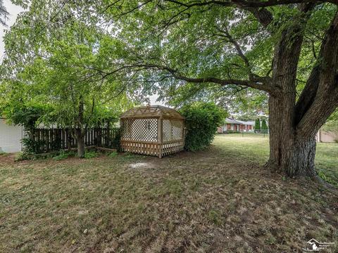 577 Augusta Dr, Monroe, MI 48161 photo 37