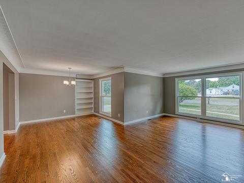 577 Augusta Dr, Monroe, MI 48161 photo 3