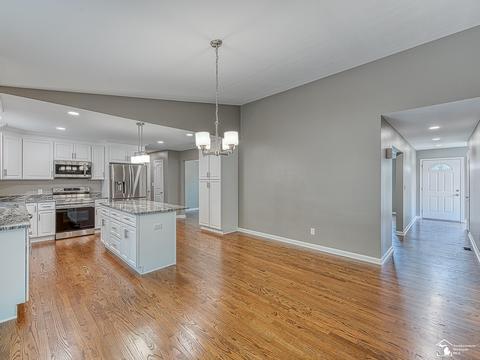 577 Augusta Dr, Monroe, MI 48161 photo 7