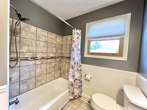 1202 Krust Dr, Owosso, MI 48867 photo 22