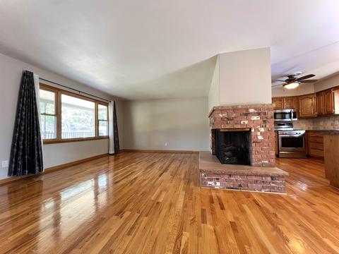 1202 Krust Dr, Owosso, MI 48867 photo 3