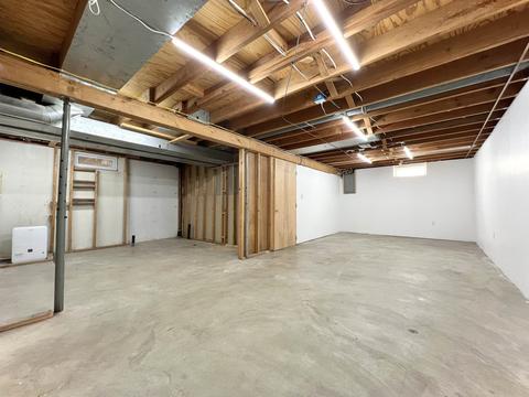 1202 Krust Dr, Owosso, MI 48867 photo 31