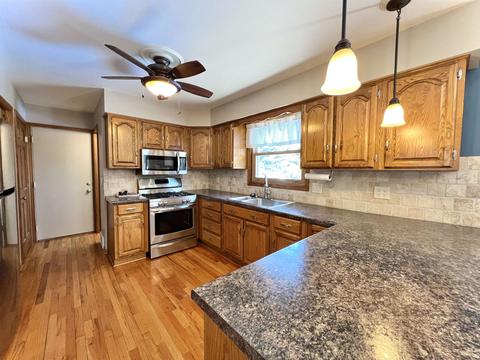 1202 Krust Dr, Owosso, MI 48867 photo 12