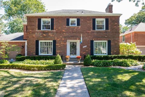 1052 Whittier, Grosse Pointe Park, MI 48230 photo 1