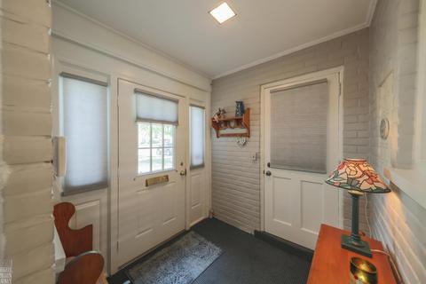 1052 Whittier, Grosse Pointe Park, MI 48230 photo 27