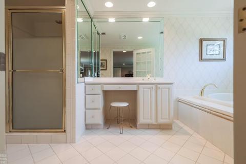 1052 Whittier, Grosse Pointe Park, MI 48230 photo 18