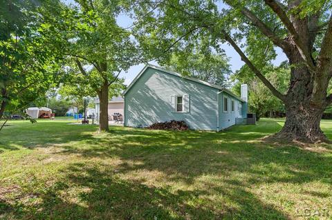 3909 Deerfield Rd, Adrian, MI 49221 photo 3