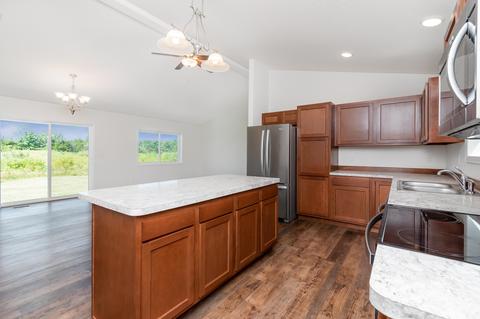 1105 Pheasant Run, Gladwin, MI 48624 photo 16