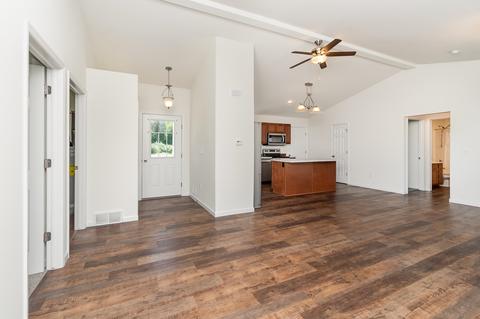 1105 Pheasant Run, Gladwin, MI 48624 photo 10