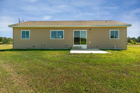 1105 Pheasant Run, Gladwin, MI 48624 photo 5