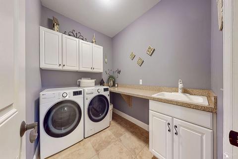 10224 Crabb Rd, Temperance, MI 48182 photo 11
