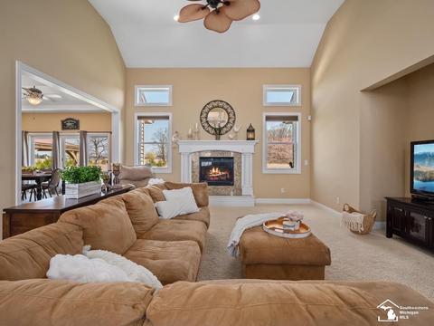 10224 Crabb Rd, Temperance, MI 48182 photo 6