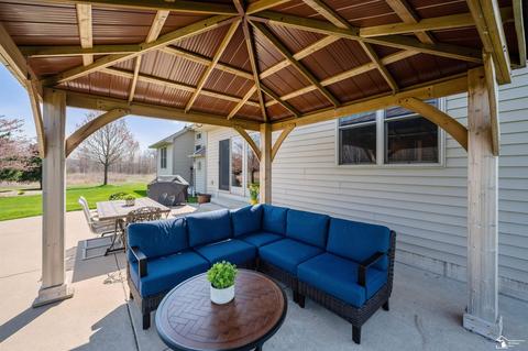 10224 Crabb Rd, Temperance, MI 48182 photo 42