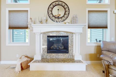 10224 Crabb Rd, Temperance, MI 48182 photo 7