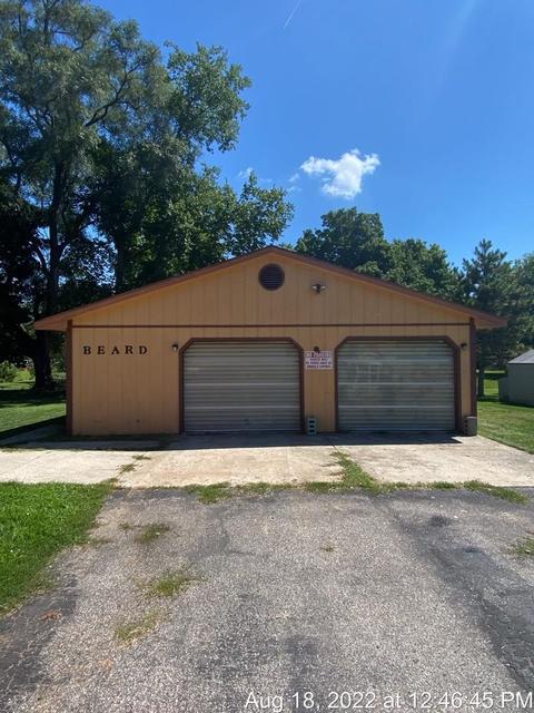 125 S Franklin St, Maple Rapids, MI 48853 photo 8