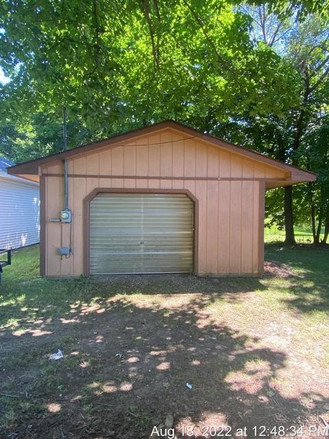 125 S Franklin St, Maple Rapids, MI 48853 photo 14