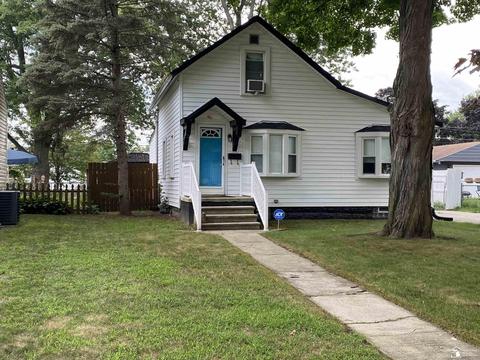 451 Lavender St, Monroe, MI 48162 photo 1