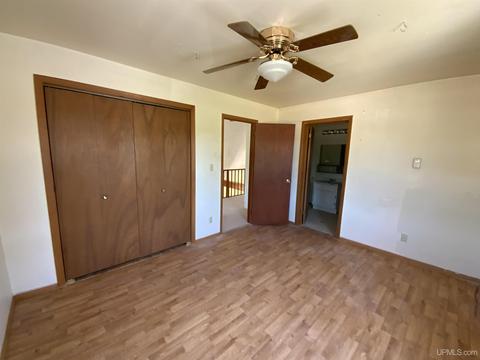 1575 S Westwood Cir, Ishpeming, MI 49849 photo 23