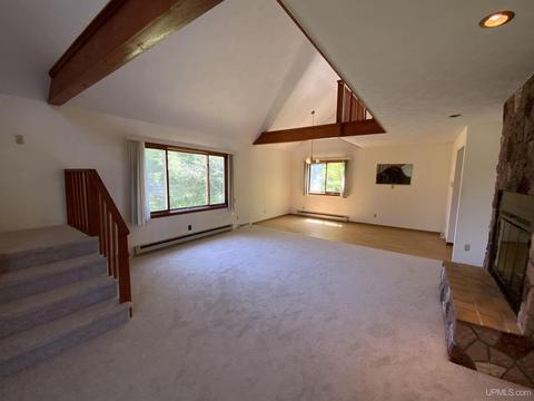 1575 S Westwood Cir, Ishpeming, MI 49849 photo 8