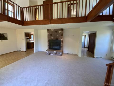 1575 S Westwood Cir, Ishpeming, MI 49849 photo 9