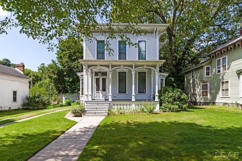 444 Dennis St, Adrian, MI 49221 photo 1