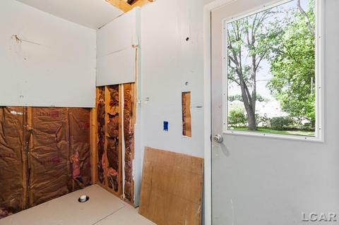 444 Dennis St, Adrian, MI 49221 photo 42