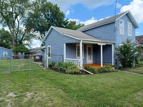 1021 Treat, Adrian, MI 49221