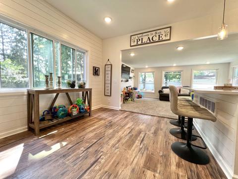 645 Pine St, Owosso, MI 48867 photo 17