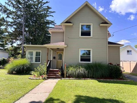 645 Pine St, Owosso, MI 48867 photo 1
