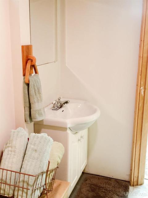 1870 North Lk, Ishpeming, MI 49849 photo 47