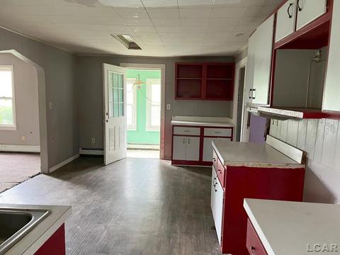 9111 Telegraph Rd, Temperance, MI 48182 photo 6
