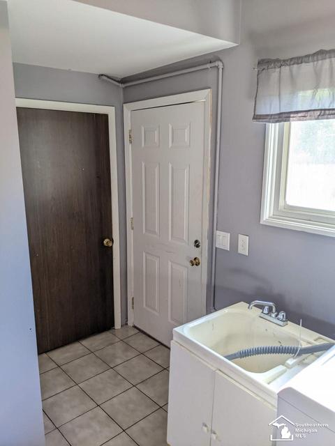 2181 Edgewater, Monroe, MI 48162 photo 18