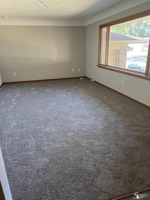 497 Fox, Monroe, MI 48161 photo 2