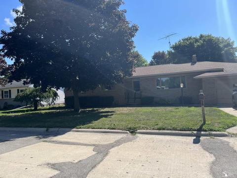497 Fox, Monroe, MI 48161 photo 1