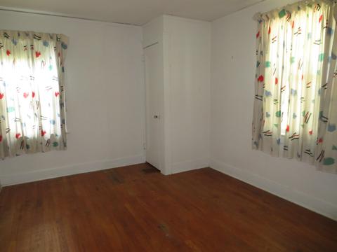 2106 Pierce St, Flint, MI 48503 photo 14