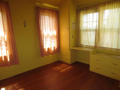 2106 Pierce St, Flint, MI 48503 photo 16